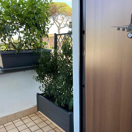 Fcoairporthouse Apartment *