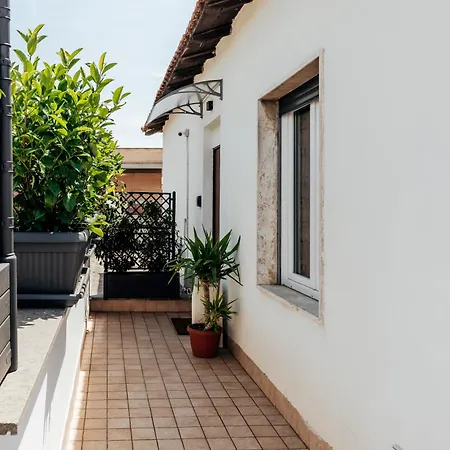 Fcoairporthouse Apartment *