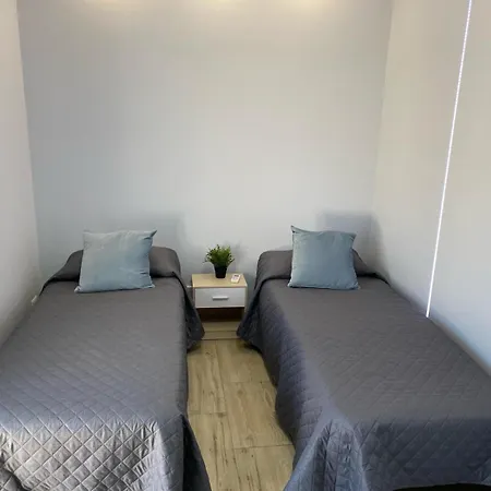 Fcoairporthouse Апартаменты
