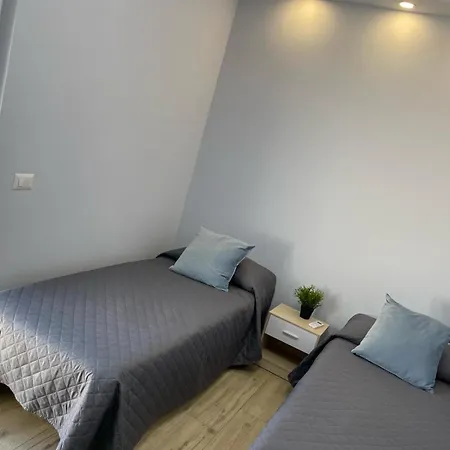 Fcoairporthouse Апартаменты