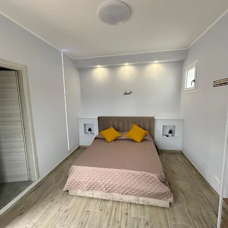 Fcoairporthouse Апартаменты