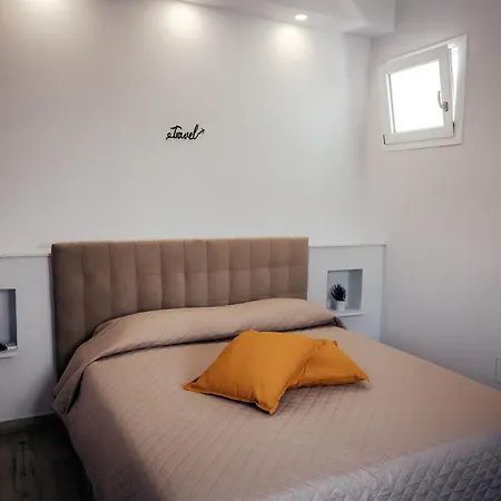 Fcoairporthouse Апартаменты