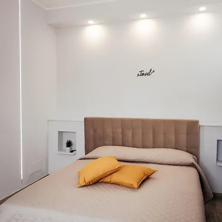 Fcoairporthouse Фьюмичино