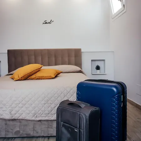 Fcoairporthouse *
